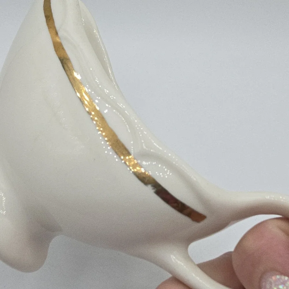 RARE HOMER LAUGHLIN FIESTA WARE WHITE Gold STRIPED GRAVY BOAT USA‎